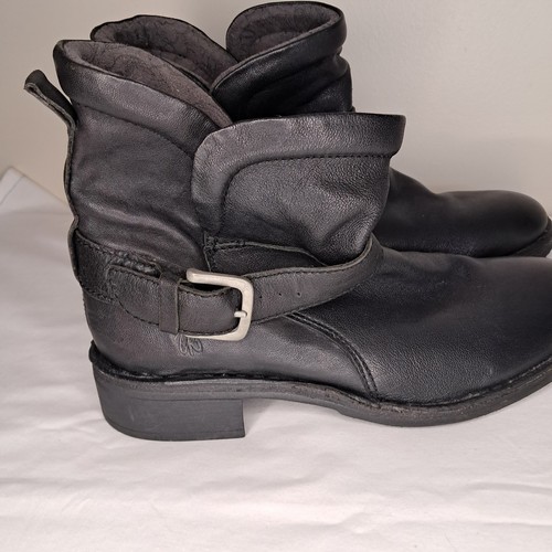 Fly london size black boots - fly,